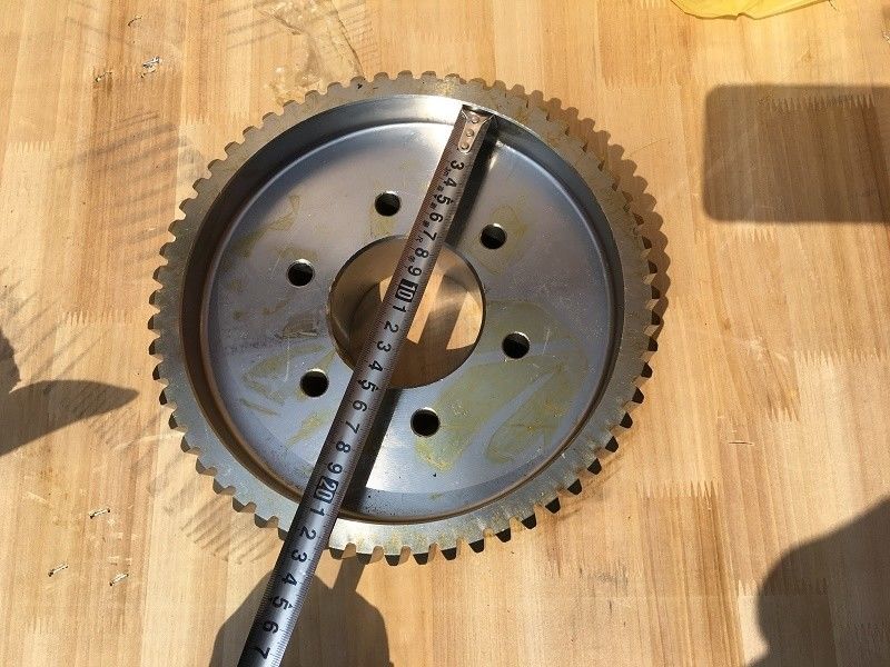 Caixa de engrenagens Conversor de torque Carregador de rodas de engrenagem ClG835 ZL30E Engrenagem 41A0052 Para motor Liugong
